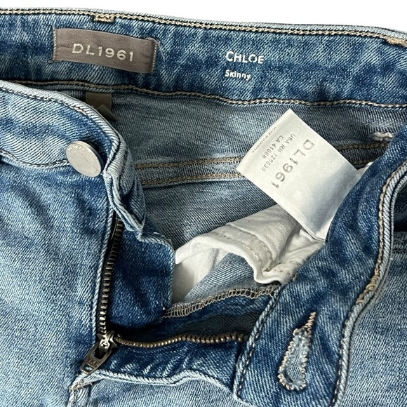 DL1961 Blue Chloe Skinny Jeans Distressed Style - Size 10 - Picture 3 of 9